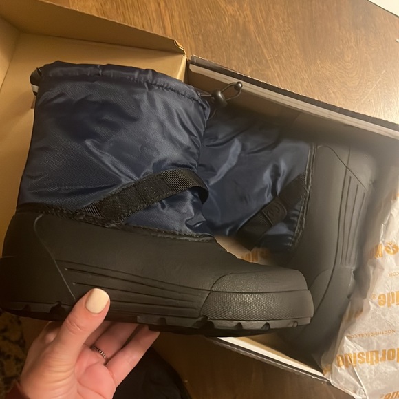 🛍️Northside Unisex big kids Frosty Insulated Snow Boots eu 38/ us 6 - Picture 6 of 7